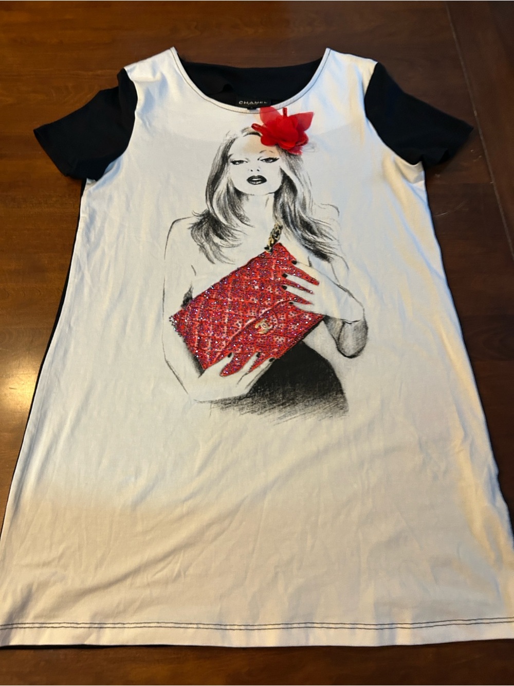CHANEL Paris White & Black Graphic Tunic with Red Flower and Red Clutch Print